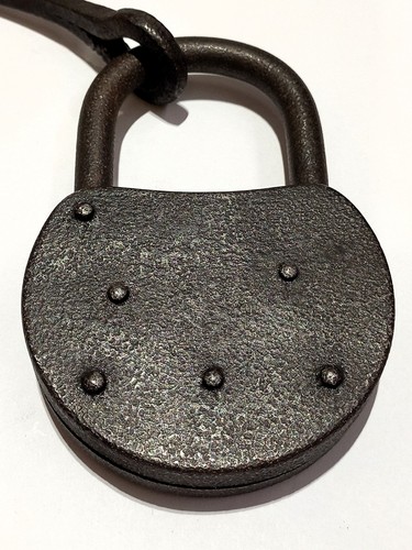 Bulldog Antique Padlock Iron - No Key - Vintage Collectibles - Imagen 6 de 7