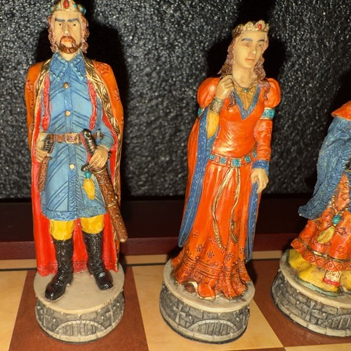 Robinhood Schachspiel. Handbemalte Resinstücke mit Filz auf der Unterseite. Vintage Selten - Bild 18 von 22