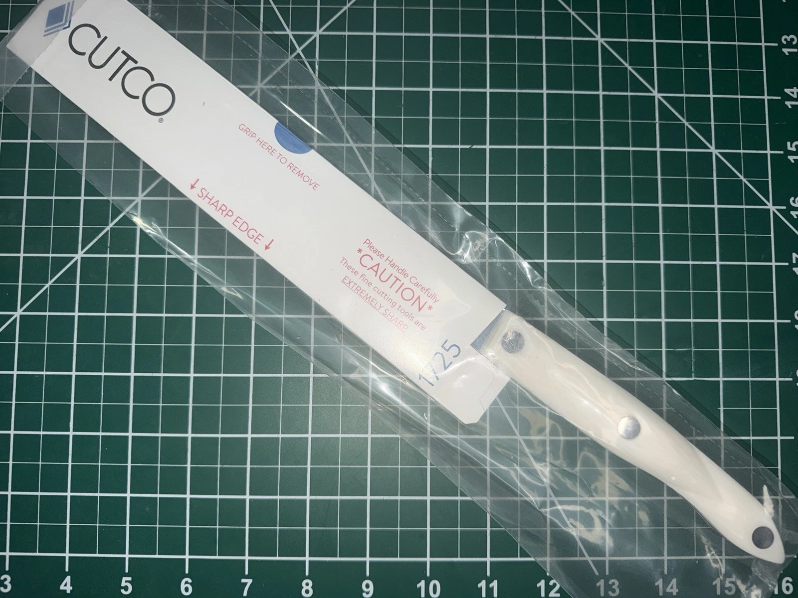 Cutco Knife 1725 French Chef’s Knife Pearl White Handle