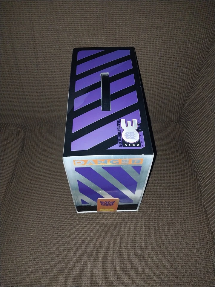 Transformers Beast Hunters Shockwave's Lab Predaking SDCC 2013 Comic Con New - Image 3 of 4