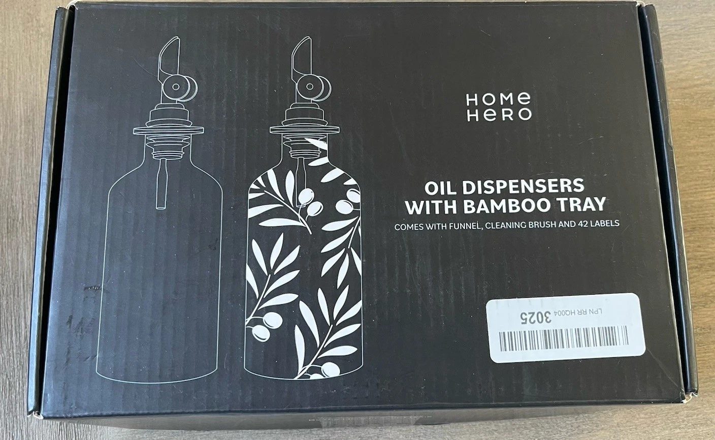 Oil Dispenser Bottle with Bamboo Tray Set 2, Metal Pour Spout, Coffee Syrup