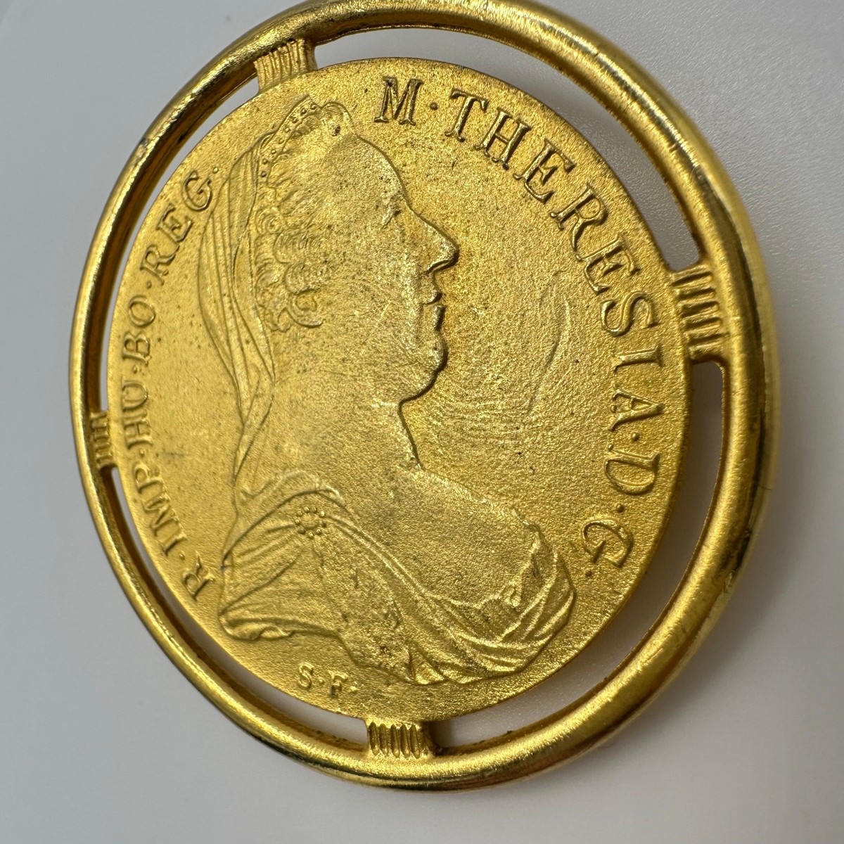 Ben-Amun vintage Maria Theresa Thaler gold plated coin replica statement brooch View 2