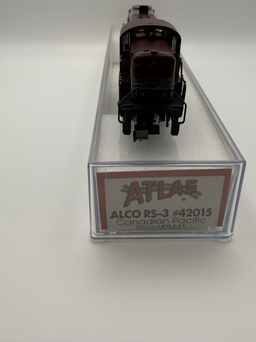 NIB N Atlas/ KATO 42015 ALCO RS-3 Canadian Pacific Locomotive CP #8441 Maroon - Picture 7 of 13