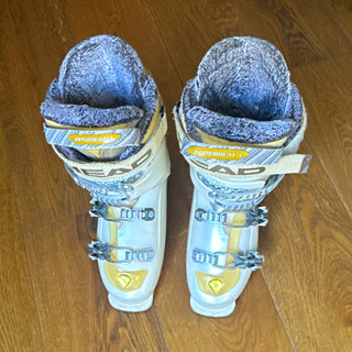HEAD Superheat 3 Women’s Alpine Ski Boots UK 6 Flex 80 White/Beige/Grey
