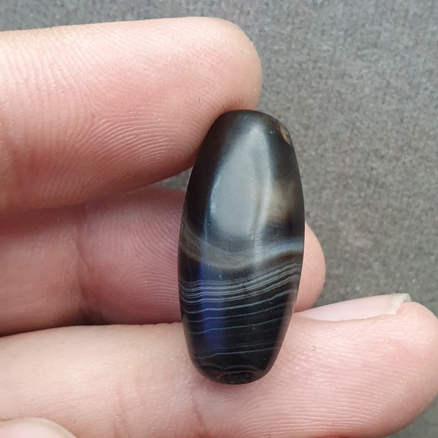 Antique Old Himalayan Indo Tibetan Very Rare Pattern Agate Bead Amulet Antique Old Himalayan Indo Tibetan Very Rare Pattern Agate Bead Amulet