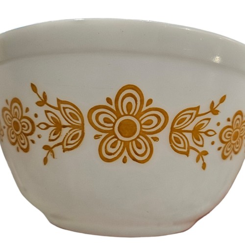 Vintage Pyrex Butterfly Gold White 402 1 1/2 Qt. Mixing Nesting Bowl Floral - Picture 3 of 5