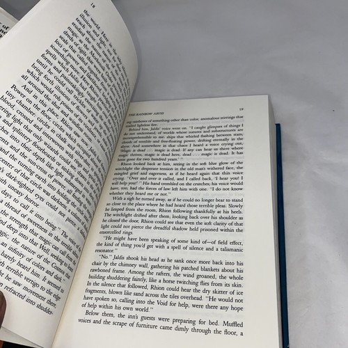 Barbara Hambly SUN-CROSS Buchclub Edition - - Bild 4 von 11