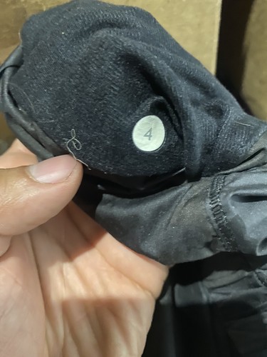 Lululemon Womens Size 4 Hooded Camo Full Zip Goose Down Fill Puffer Vest - Picture 9 of 9