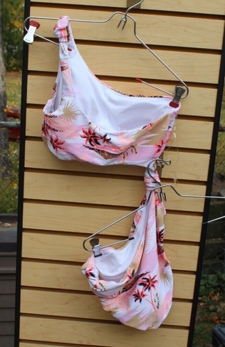 Island Soul One Shoulder One Piece Bathing Suit - Size Medium - Picture 4 of 9