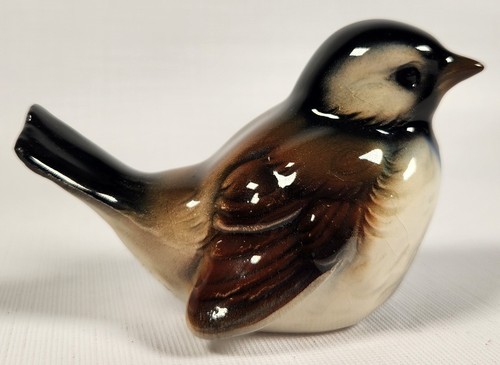 Goebel Brown Black Sparrow Bird Figurine  2.5" Tall West Germany Statue  A52 - Picture 1 of 6