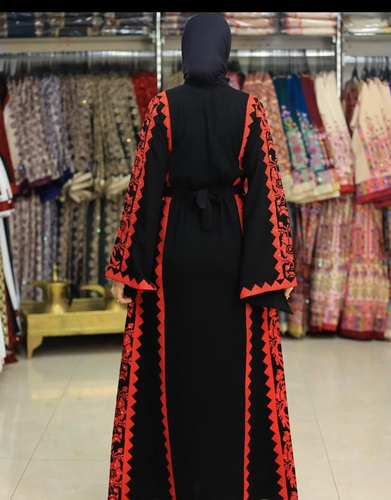Tradicional palestino bordado Thobe negro y rojo hecho a mano Tatreez Heritage - Imagen 5 de 6