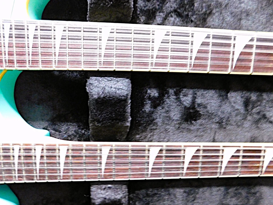 2021 Eastwood 12/6 Double Neck w/HSC - MINT - Surf Green - Image 3 of 4