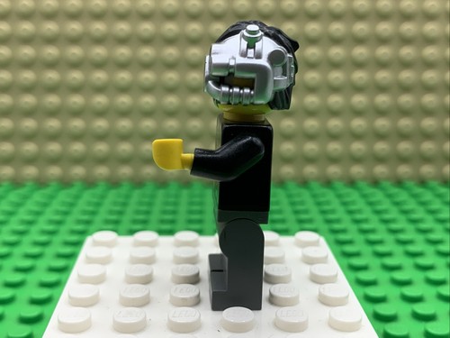 LEGO Ninjago Minifig: Cyrus Borg (OverBorg) - Rebooted njo088 - Picture 2 of 4