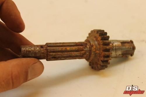 NOS HONDA CL90 S90 Transmission Countershaft 22T S90 S 90 23221-028-020 OEM M - Picture 1 of 12