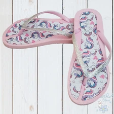 NWT UNICORN CAPELLI NEW YORK GIRLS KIDS PINK SILVER GLITTER FLIP FLOPS SANDALS