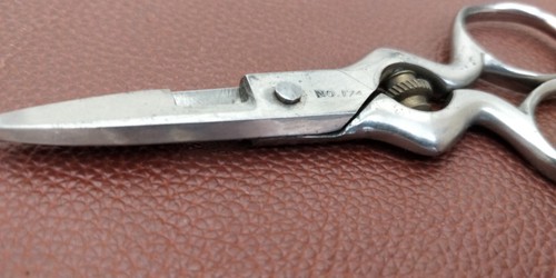 FEDERAL 174 Buttonhole Scissors - Vintage Button Hole Scissors - Picture 8 of 17