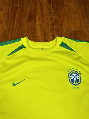 Brazil Soccer Jersey Kit Size XL Football Sports Y2K - Picture 2 of 8