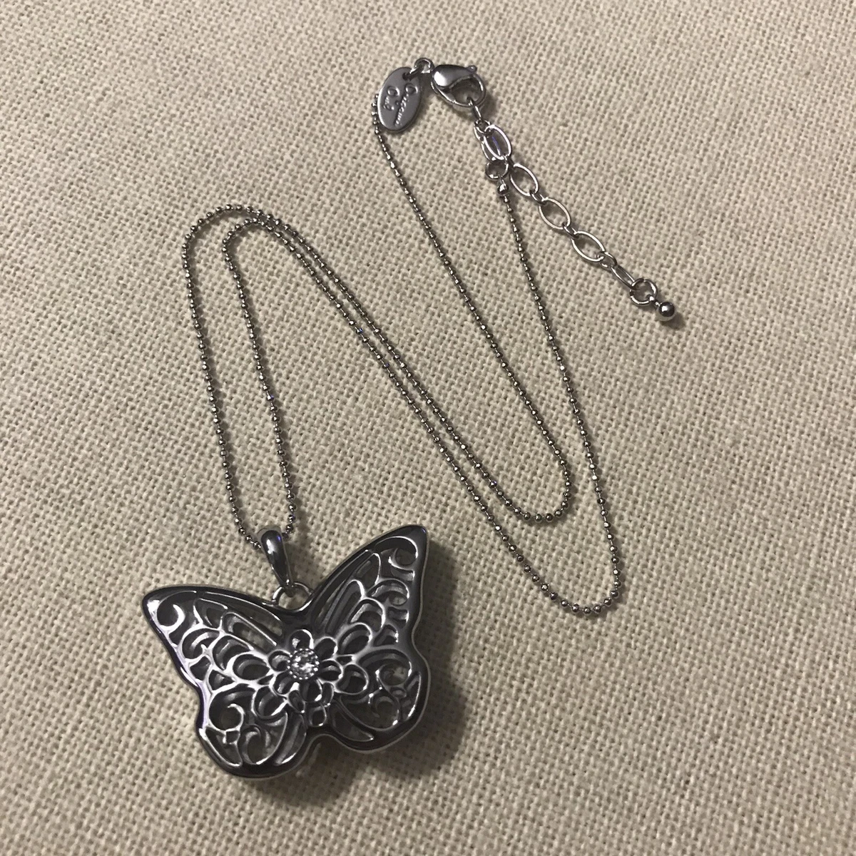 Origami owl butterfly locket deals