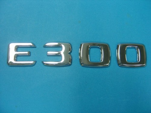 CROMADO * E300 * JUEGO DE INSIGNIAS EMBLEMA LETRA MALETERO PARA MERCEDES BENZ CLASE E AMG - Imagen 2 de 4