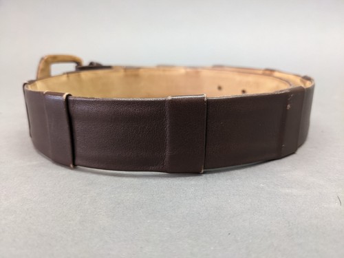 Vintage Giorgio Armani Brown Leather Belt, Size 75/30 - Picture 4 of 5