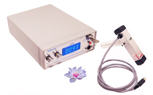 At Home or Salon Skin Toning & Tightening Treatment Photo Machine with Gel Kit * - Picture 1 of 7