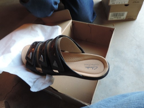 Clarks womens Laurieann Nora Black leather sandals size 11M - Picture 3 of 10