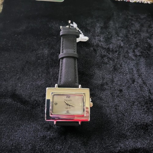 Fashion Watches Your Choice - Picture 22 of 26