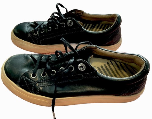 Zapatos informales para mujer Taos talla 8 de cuero suave negros con cordones bonitos usados - Imagen 4 de 22