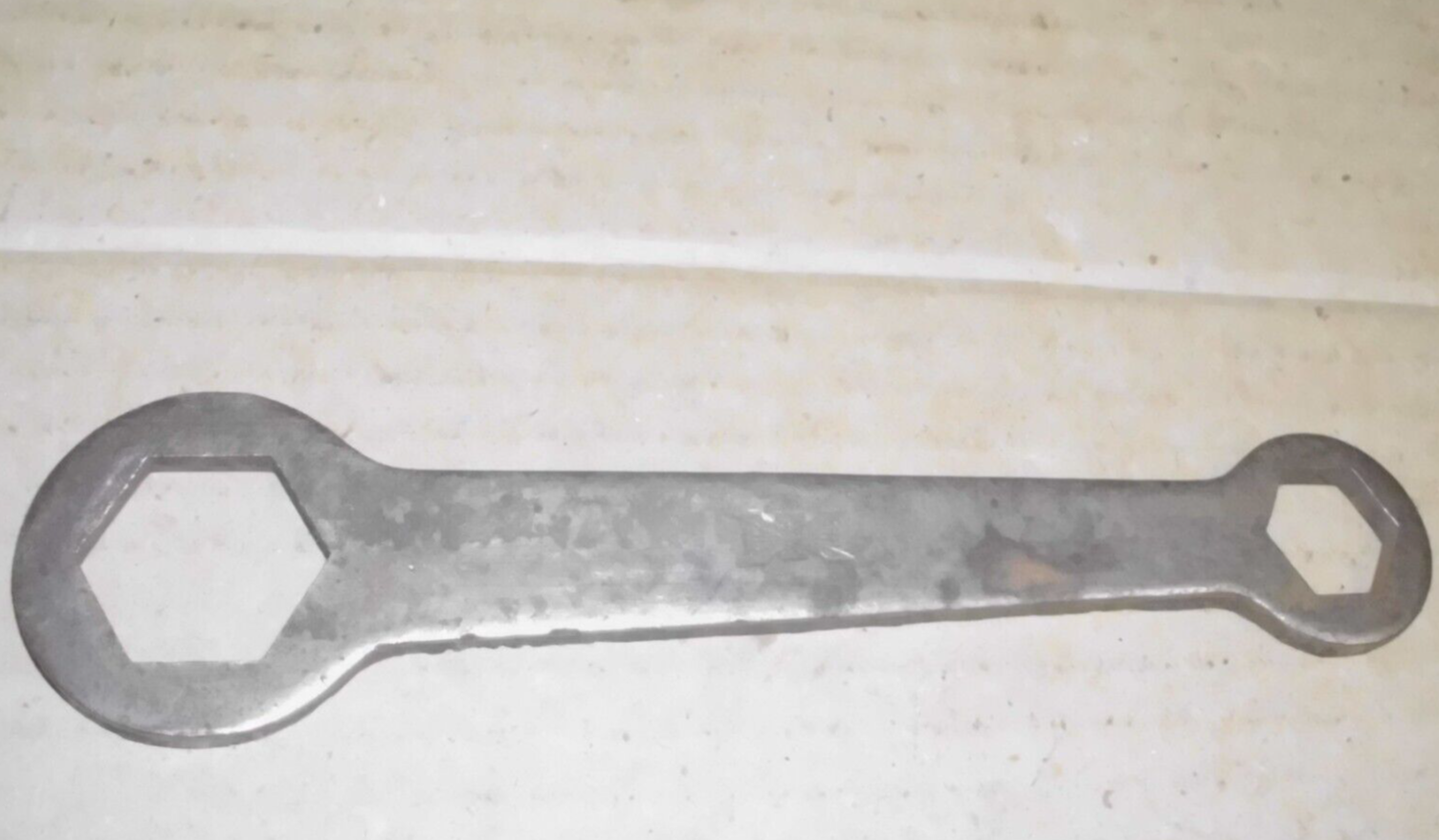 Picture 1 of 6