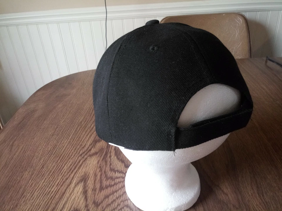 Sombrero Mustang Ford negro con logotipo de pony rojo blanco y azul. Cobra GT 427 ajustable Foto 3 de 4