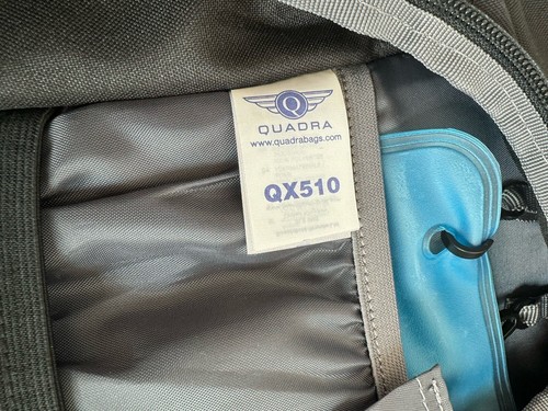 Paquete de hidratación QUADRA QX510 de Uniworld negro ajustable 50 oz nuevo paquete de día de senderismo - Imagen 5 de 9