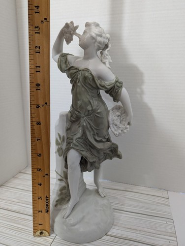 Gibus & Redon Modell von Adolphe Thabard Rebenpflücker Figur von Sadek - Bild 10 von 11
