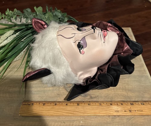 Brinn Mardi Gras Mask Porcelain Wall Art Hanging Jester Cat - Picture 6 of 7