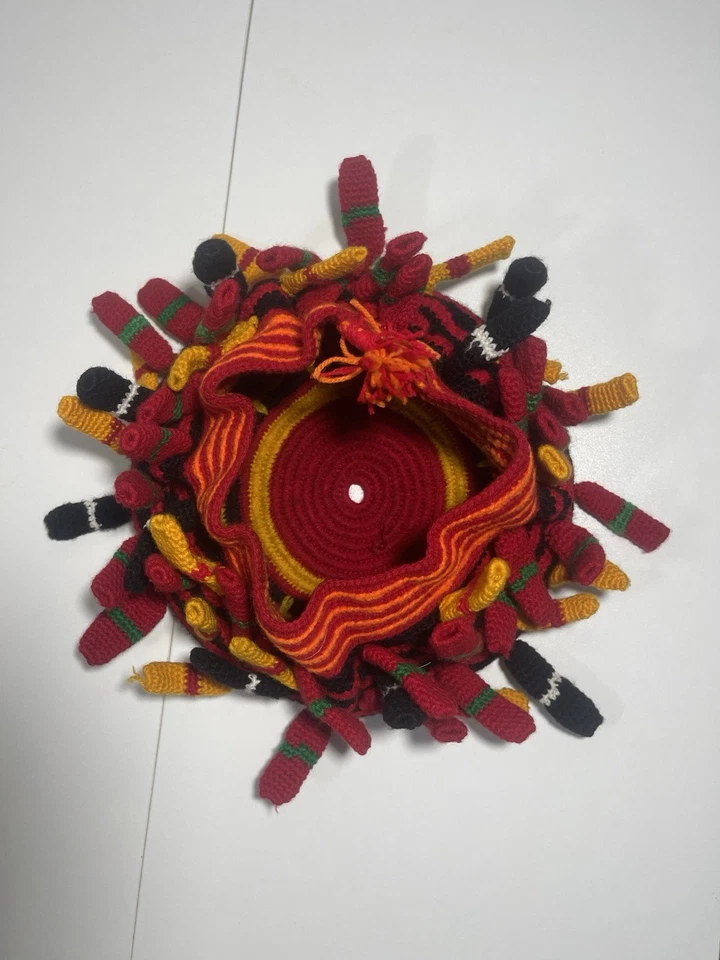 Sombrero cultural nativo tradicional africano para mujer North West Bamenda Bamileke Nso Foto 2 de 2