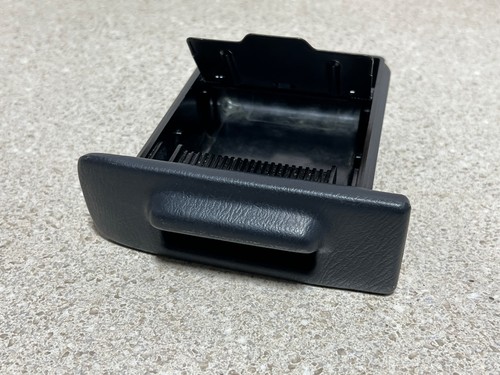 1997-2001 Honda CR-V Ashtray Ash Tray Gray OEM CRV - Picture 2 of 3