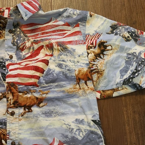 Bit & Bridle Men's Size L Western Shirt Horses American Flag Short Sleeves - Picture 4 of 15