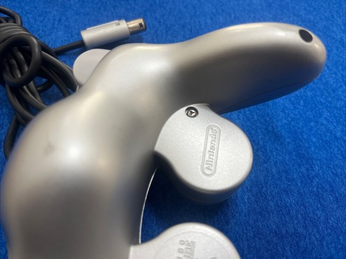 OEM Nintendo GameCube Controller Silver Platinum Official Joystick T2 - Picture 14 of 15