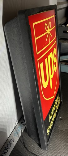 UPS Authorized Shipping Outlet 23” x 16” x 4” Light Up Sign Functional!!! - Picture 2 of 19