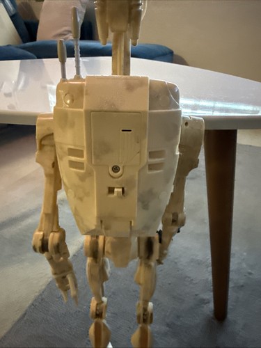 Disney Star Wars: Galaxy's Edge Droid Depot B1 Series Interactive Battle Droid - Picture 8 of 10