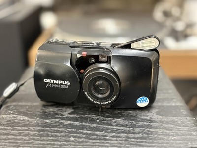 Olympus µ [mju:] Zoom 35-70mm AF 35mm Analogkamera Point and Shoot
