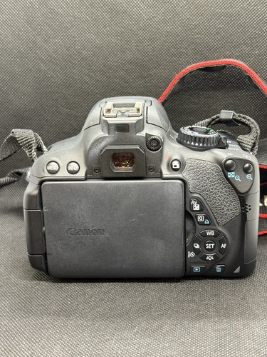 Canon EOS REBEL T4i Digital Camera Lot - 2 Lens, 2 Battery, Charger, Case TESTED - Picture 5 of 21