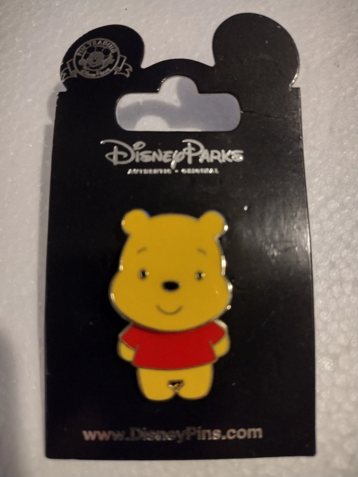 New Disneyland Parks Pin Winnie The Pooh Metal Disneyland 2008
