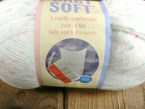 Lion Brand Baby Soft Yarn Nursery Print Color Acrylic Blend 4 oz Skeins Lot of 2 - Picture 4 of 6