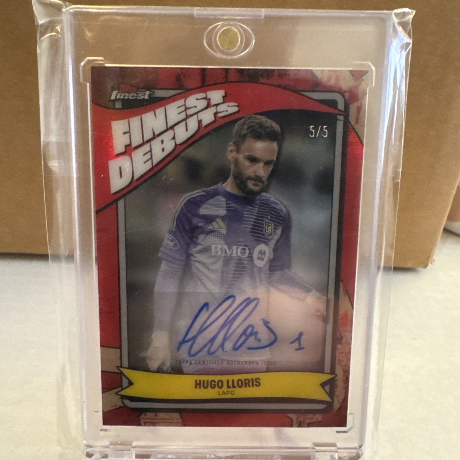 2024 Topps Finest MLS Finest Debuts Red Refractor Hugo Lloris Auto 5/5