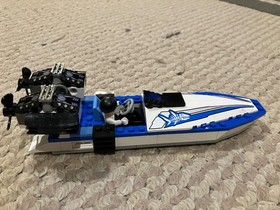 LEGO Island #6737 &ldquo;Wave Catcher&rdquo; (2002), Used, Very Good Cond., Complete