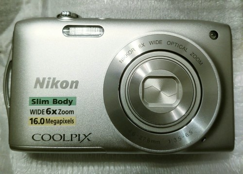 NIB Nikon COOLPIX S3200 16 MP Digital Camera SILVER Slim Box Charger Battery etc - Picture 13 of 18