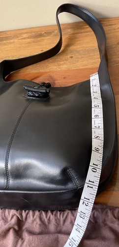 Eric Javits grande borsa a tracolla/hobo in pelle nera liscia chiusura a levetta VINTAGE - Foto 9 di 9