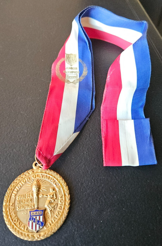 CAMPEÓN NACIONAL OLÍMPICO JUNIOR, "MÁS RÁPIDO, MÁS ALTO, MÁS FUERTE." MEDALLA AU U.S.A - Imagen 1 de 7