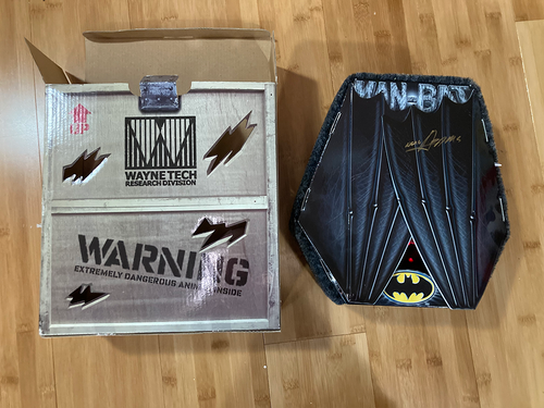 SDCC Exclusive Mattel DC Man-Bat Albino White Version 2007 Signed by Neal Adams - Picture 2 of 3