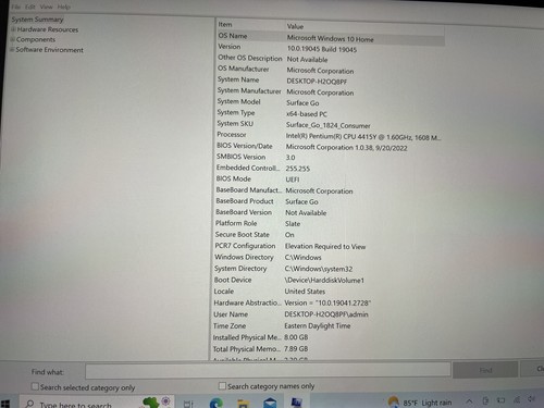 Microsoft Surface Go 1824 8GB 128GB SSD Win10 Used (please Read Description) - Picture 2 of 4